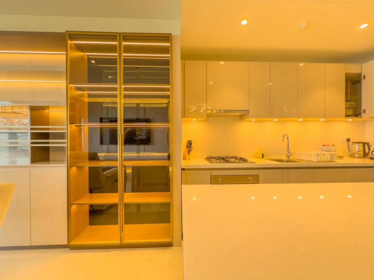 Elegant 2-Br With Modern Comfort Dubai 0*,  United Arab Emirates