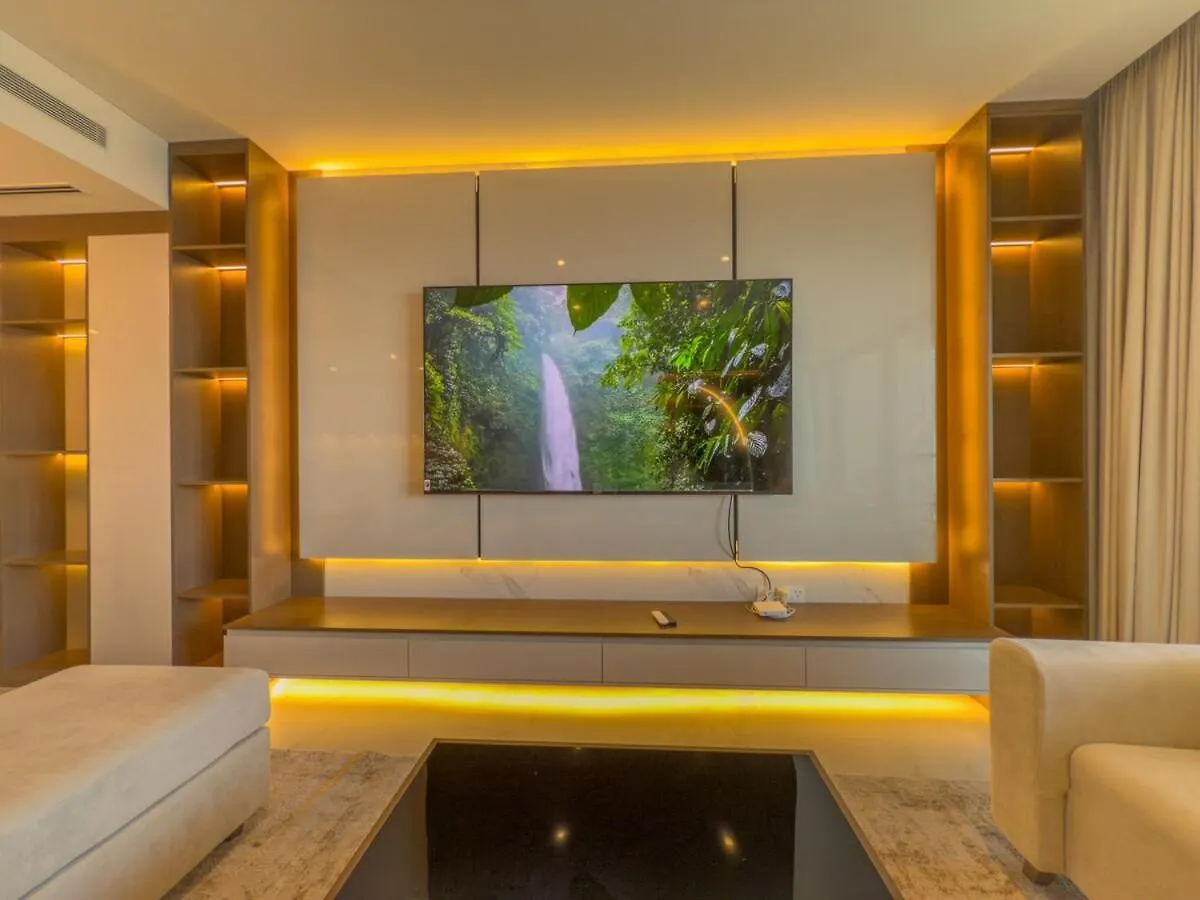 Apartment Elegant 2-Br With Modern Comfort Dubai