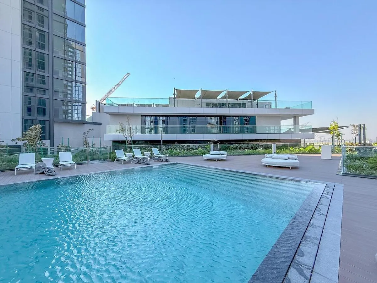 Elegant 2-Br With Modern Comfort Dubai